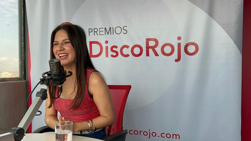 andrea octavia habla sobre los premios disco rojo